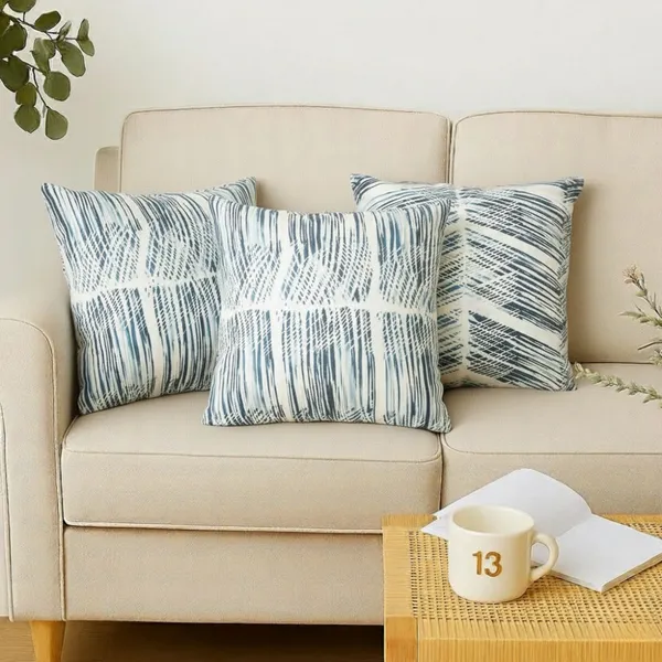 Abstract_Crossline_Pattern_Cushion_Covers