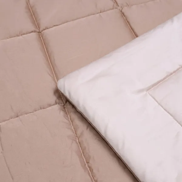 Cozy_Pink_Comforter_Ultra_Soft_Microfiber_Quilt_Queen_Size_Diamond