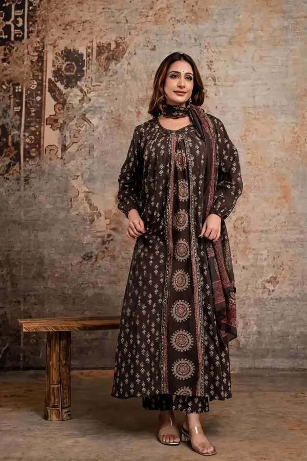 Brown_Cotton_Printed_Ethnic_Kurta_Set_For_Women