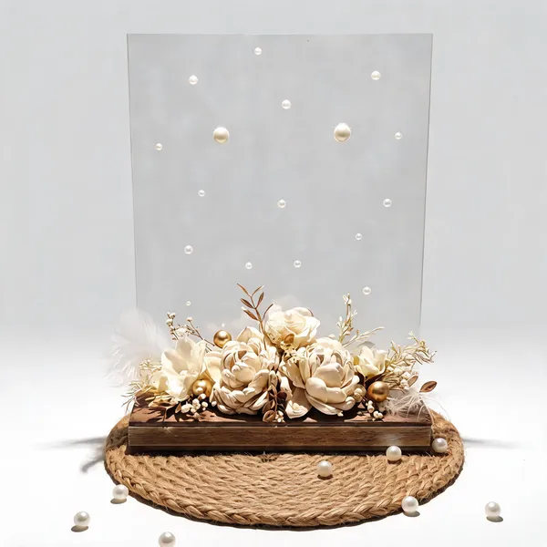 Acrylic_Ring_Holder_With_Wooden_Base