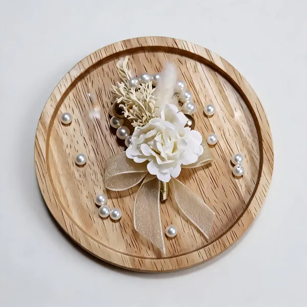 Dry_Floral_Boutonniere_for_wedding_and_gifting
