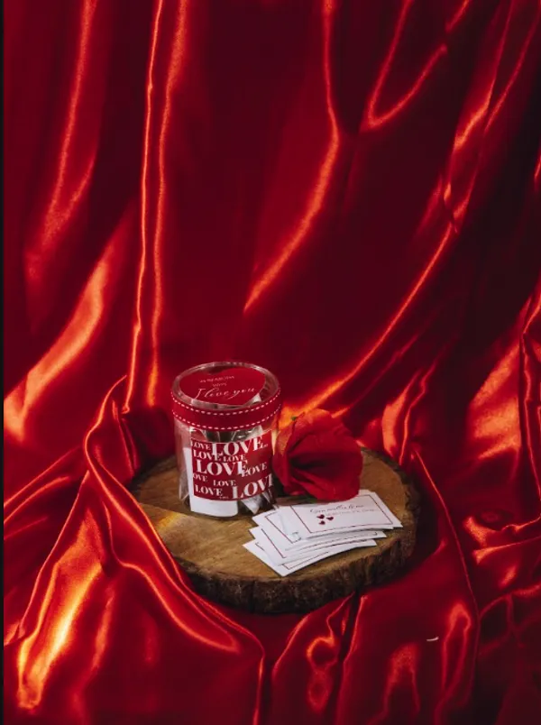 Red_25_Reasons_Love_Notes_for_gifting