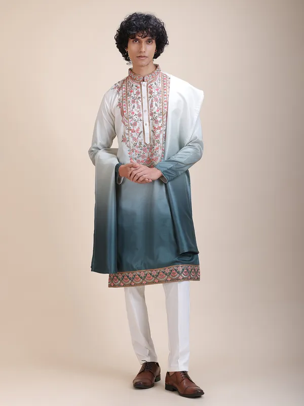 Ethnic_Motifs_Embroidered_Sequinned_Cotton_Silk_Kurta_With_Pyjamas_&_Dupatta