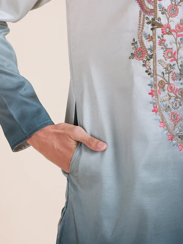 Ethnic_Motifs_Embroidered_Sequinned_Cotton_Silk_Kurta_With_Pyjamas_&_Dupatta