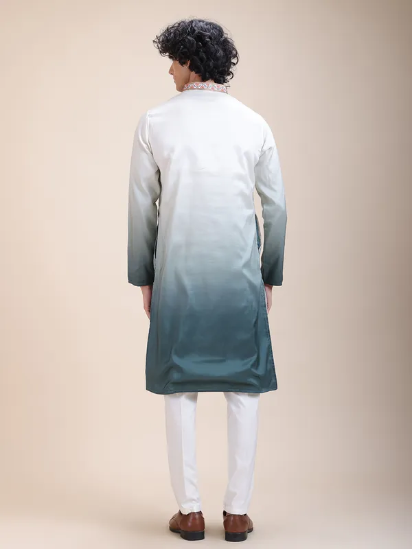 Ethnic_Motifs_Embroidered_Sequinned_Cotton_Silk_Kurta_With_Pyjamas_&_Dupatta