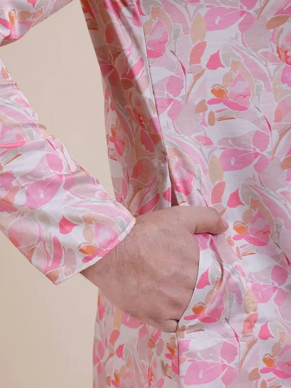 Embroidered_Mandarin_Collar_Real_Mirror_Work_Floral_Printed_Kurta
