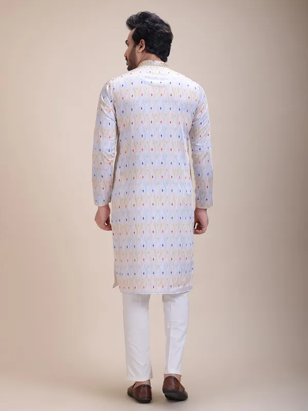 Embroidered_Mandarin_Collar_Real_Mirror_Work_Printed_Kurta