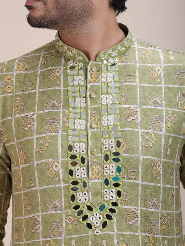 Embroidered_Mandarin_Collar_Real_Mirror_Work_Printed_Kurta