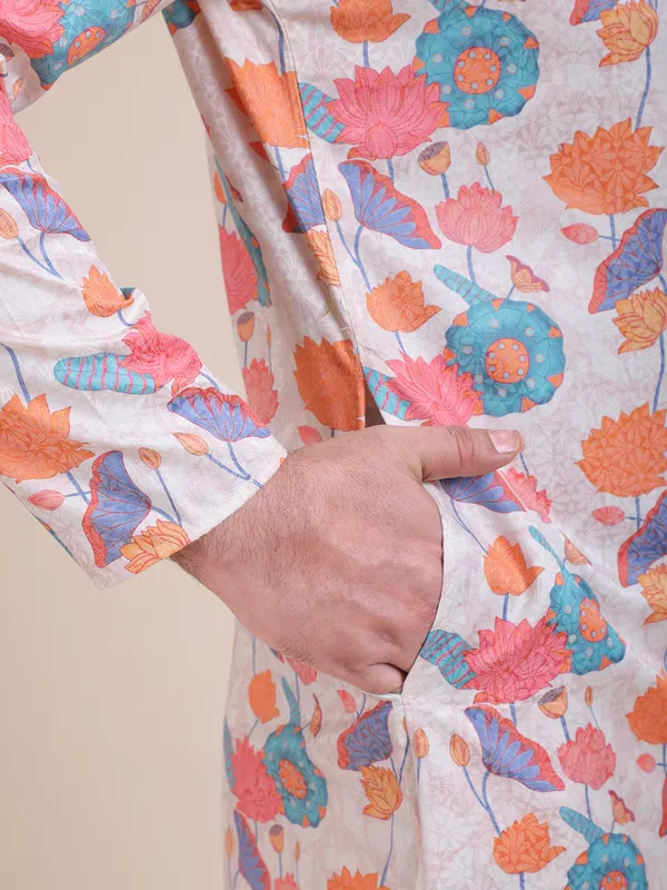 Embroidered_Mandarin_Collar_Real_Mirror_Work_Floral_Printed_Kurta