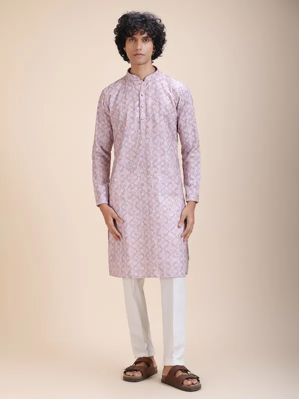Men_Floral_Printed_Shimmer_Thread_Work_Kurta