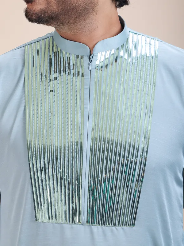 Men_Tape_Work_Embellished_Zipper_Kurta
