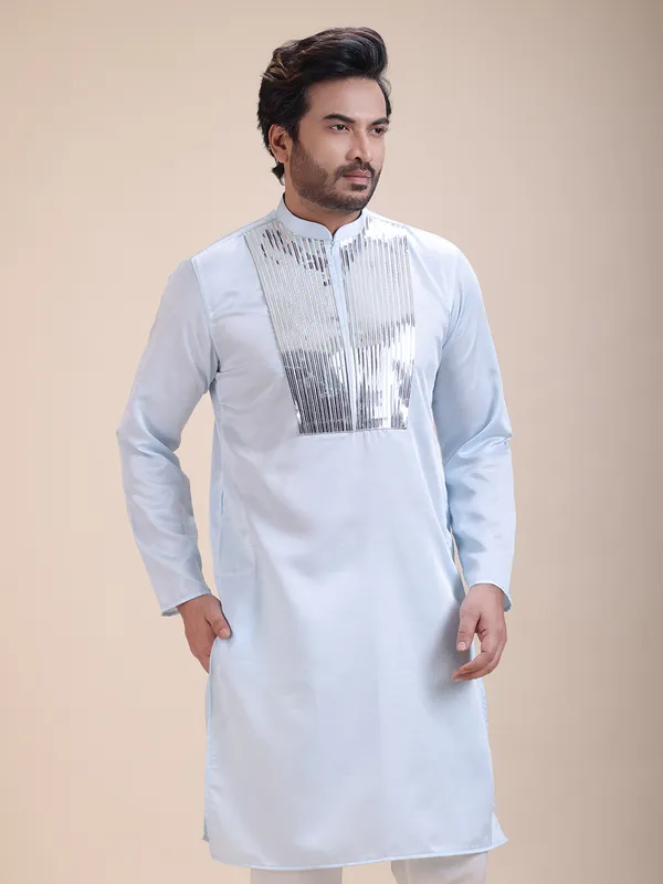Men_Tape_Work_Embellished_Zipper_Kurta