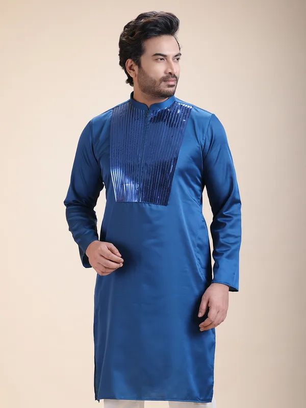 Men_Tape_Work_Embellished_Zipper_Kurta