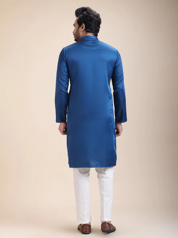 Men_Tape_Work_Embellished_Zipper_Kurta