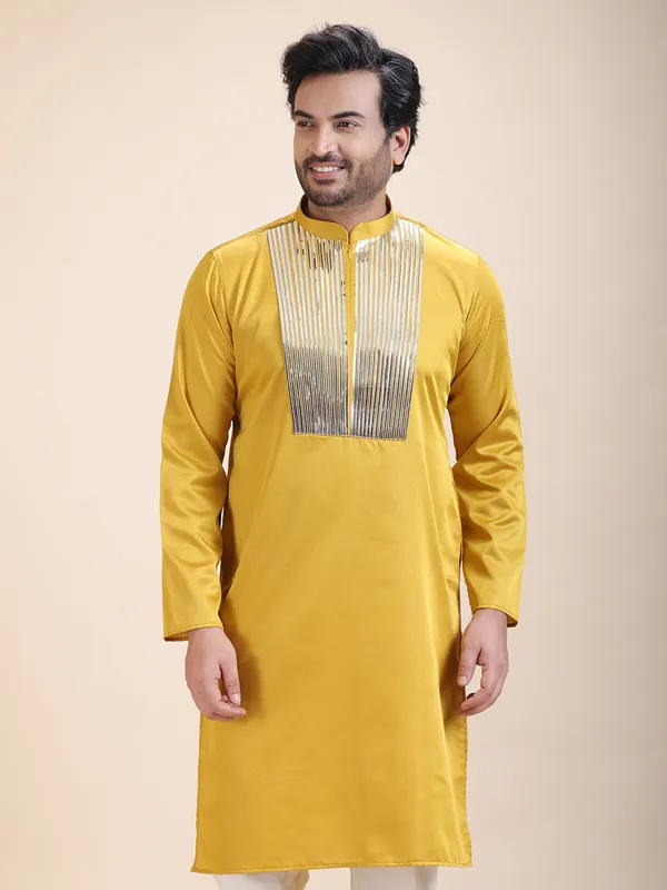 Men_Tape_Work_Embellished_Zipper_Kurta