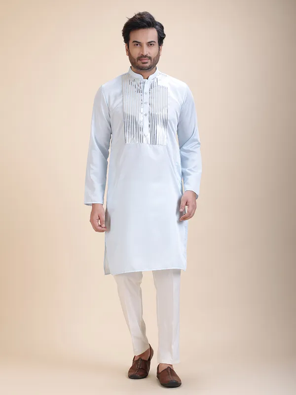 Men_Tape_Work_Embellished_Zipper_Kurta