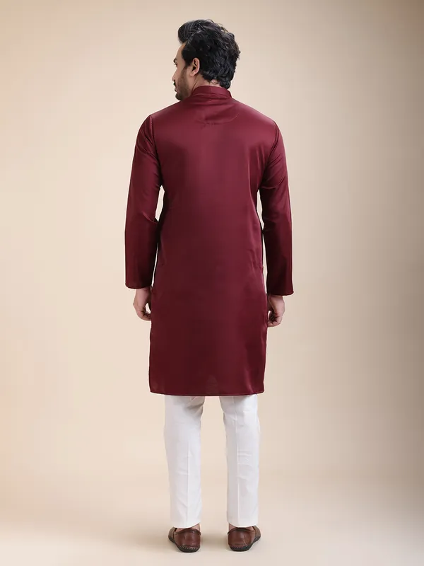 Men_Tape_Work_Embellished_Zipper__Kurta