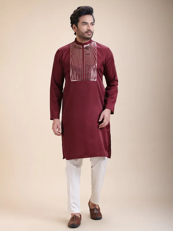Men_Tape_Work_Embellished_Zipper_Kurta