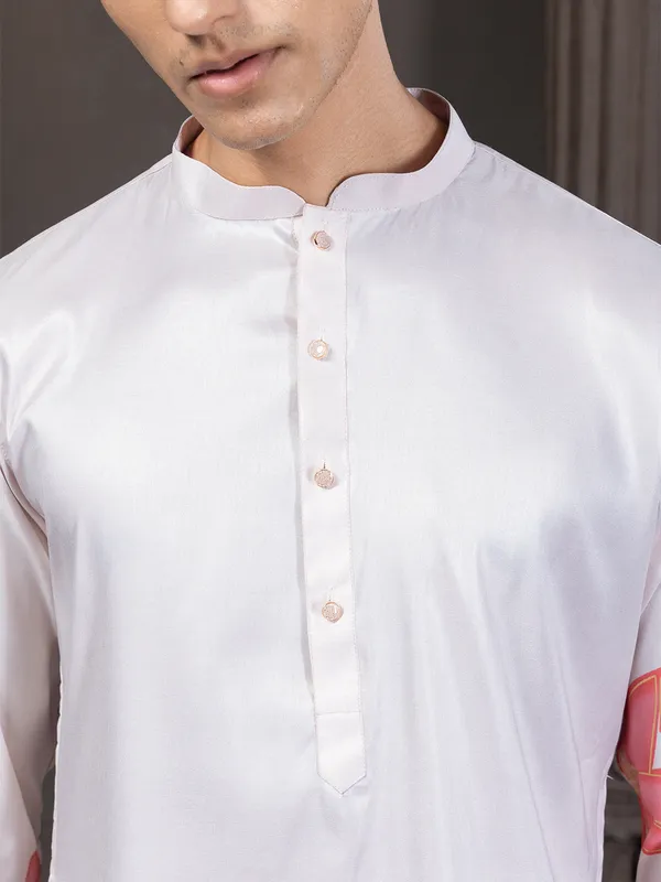 MENS_WOVEN_DESIGN_FLORAL_PRINTED_KURTA