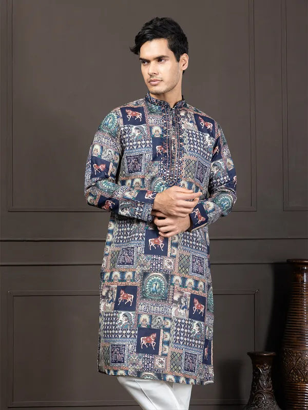 Ethnic_Motif_Printed_Kurta_With_Mirrorwork_Detailing