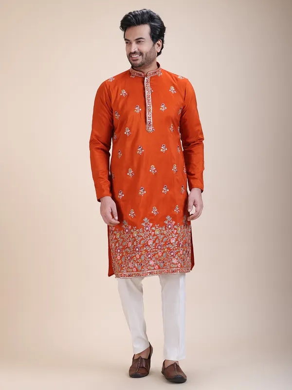 Ethnic_Embroidery_Sequence_Jari_Men_Full_Sleeves_Kurtas