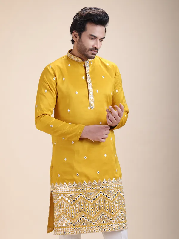 Ethnic_Embroidery_Mirrorwork_Men_Full_Sleeves_Kurtas