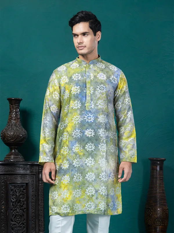 TIE_DYE_EMBROIDERY_KURTA_WITH_SEQUIN_DETAILING_AND_PRINT