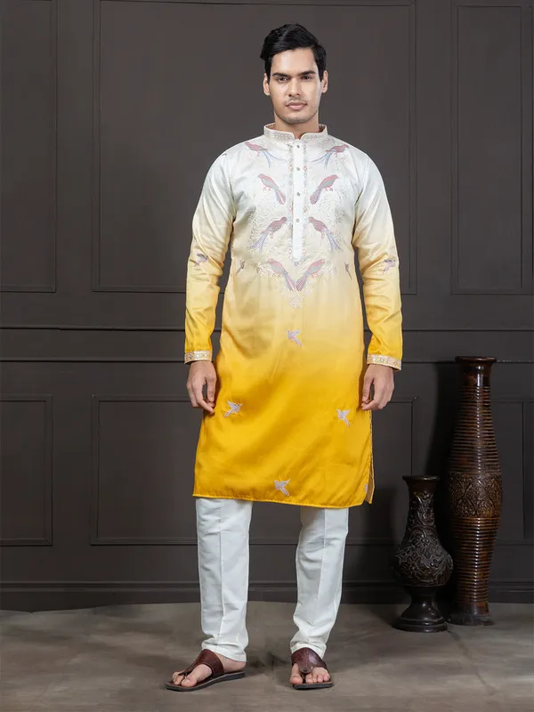 Ethnic_Motif_Embroidery_Kurta