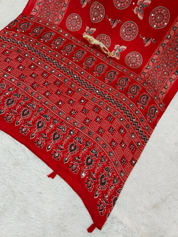 Red_Satin_Silk_Printed_Saree_For_Women