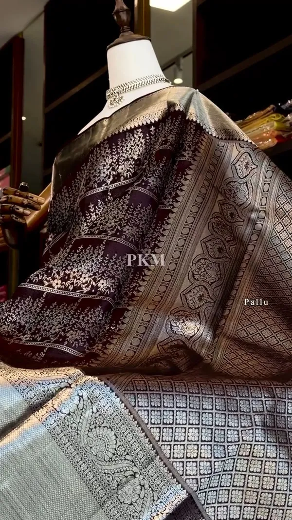 Maroon_Banarasi_Soft_Silk_Woven_Patterned_Saree_For_Women