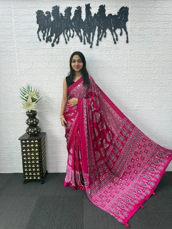 Pink_Satin_Silk_Printed_Traditional_Saree_For_Women