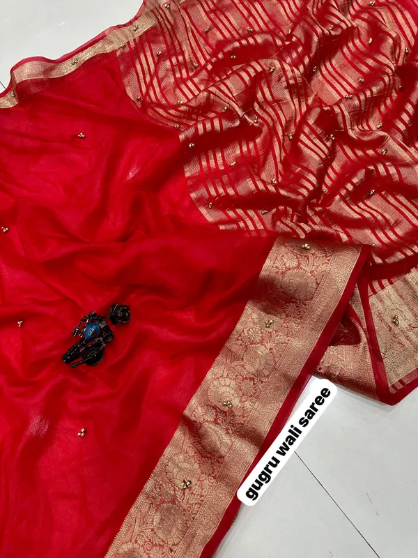 Red_Cotton_Silk_Striped_Pallu_Saree_For_Women