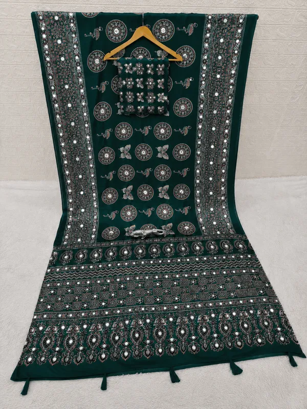 Green_Satin_Silk_Printed_Saree_For_Women