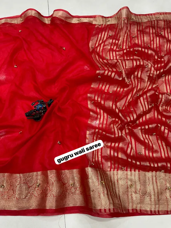 Red_Cotton_Silk_Striped_Pallu_Saree_For_Women