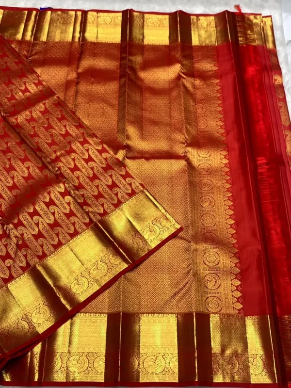 Red_Banarasi_Soft_Silk_Zari_Woven_Saree_For_Women