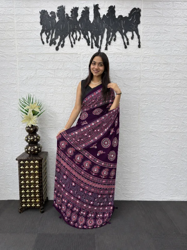 Maroon_Satin_Silk_Printed_Saree_For_Women