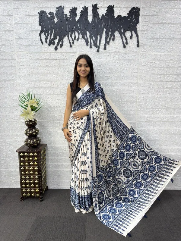Cream_Satin_Silk_Printed_Saree_For_Women