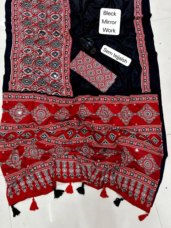 Red_Black_Satin_Silk_Mirror_Work_Printed_Saree_For_Women