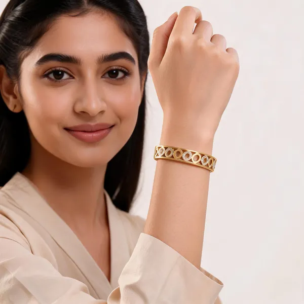 Minimalist_Gold_Cuff_Bracelet_Anti_Tarnish_Crystal_Bangle_For_Women