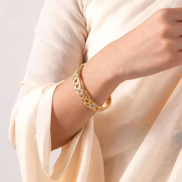 Minimalist_Gold_Cuff_Bracelet_Anti_Tarnish_Crystal_Bangle_For_Women