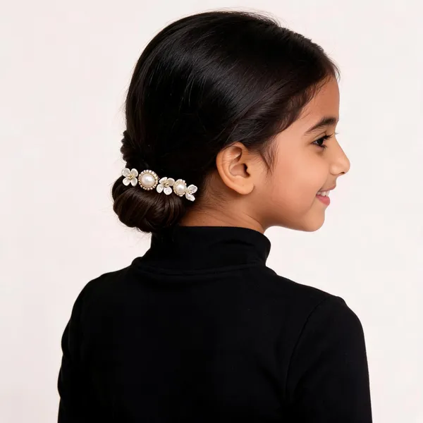 Flower_Pearl_Hair_Band_For_Women