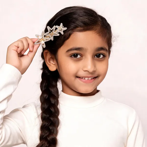 Cat_Eye_Pearl_Triple_Star_Hair_Clip_Gold_Tone