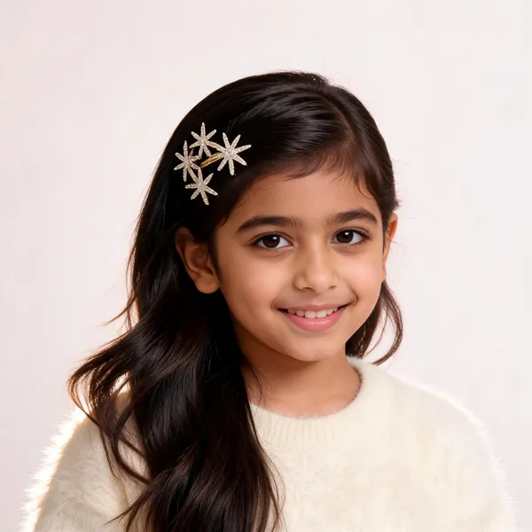 Sparkling_Star_Hair_Clip_Golden_Eight_Awn_Crystal_Design