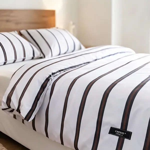 Blue_&_White_Fine_Cotton_King_Size_Bedlinen_For_Home_&_Decor