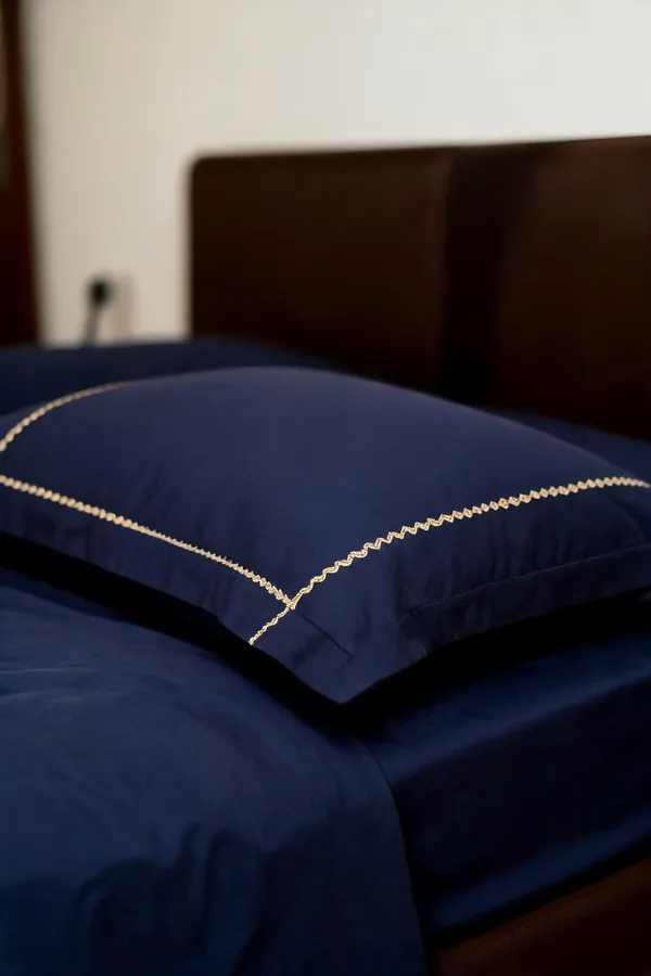 Navy_Fine_Cotton_King_Size_Bedlinen_For_Home_&_Decor
