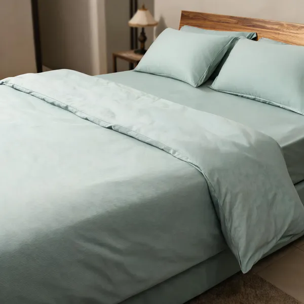 Mint_Green_Fine_Cotton_King_Size_Bedlinen_For_Home_&_Decor