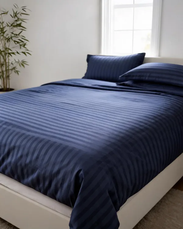 Navy_Blue_Fine_Cotton_King_Size_Bedlinen_For_Home_&_Decor
