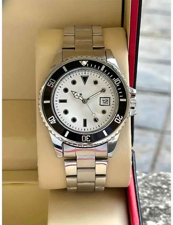 Silver_Stainless_Steel_Analog_Watch_for_Men