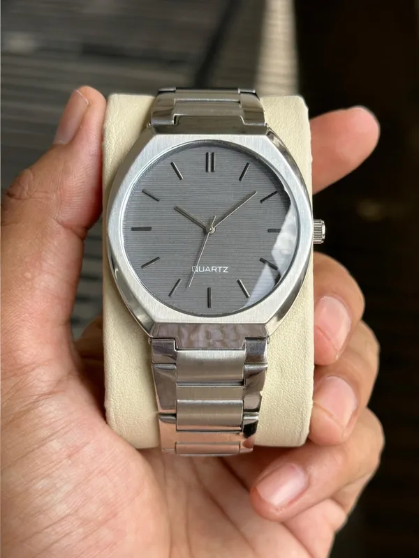 Silver_Stainless_Steel_Analog_Watch_for_Men