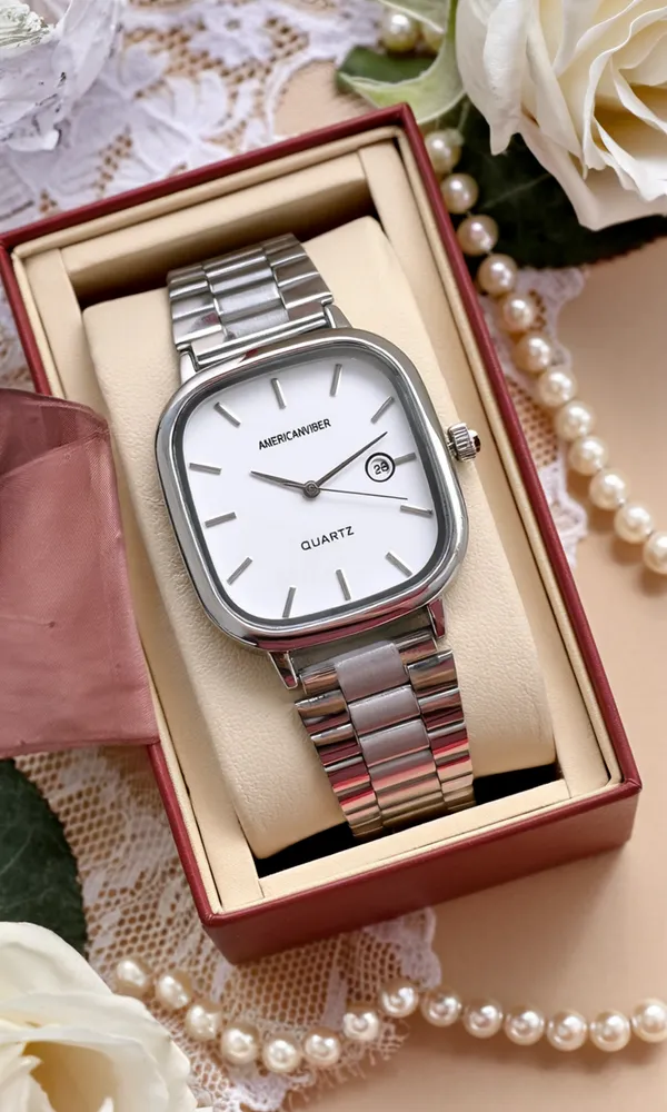 Silver_Metal_Analog_Watch_for_Unisex